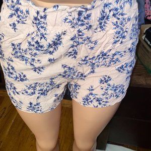 H&M Thin Floral Shorts